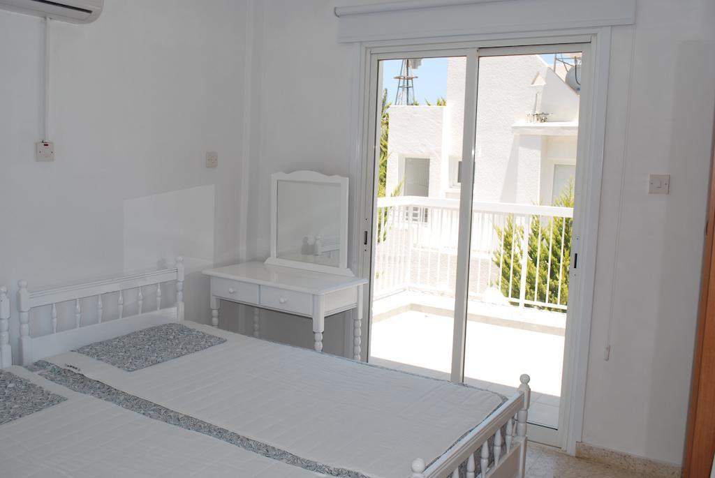 Flisvos Beach Apartments Protaras Rom bilde